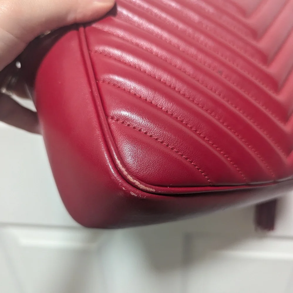 Saint Laurent Lou Camera Bag Matelasse Chevron Leather Small Red - Picture 10 of 10